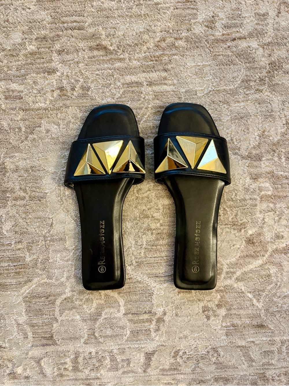 BLACK & GOLD SANDALS ⭐️ - Picture 2 of 5